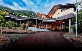 Grand Mercure Puka Park 4*